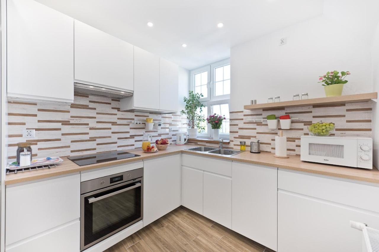Apartament Centrum 3 Torun Bagian luar foto
