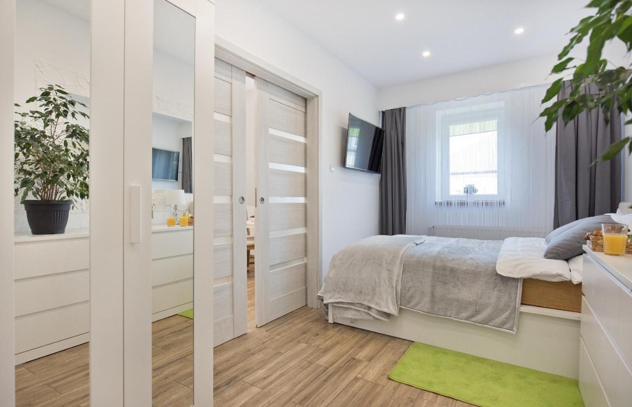 Apartament Centrum 3 Torun Bagian luar foto