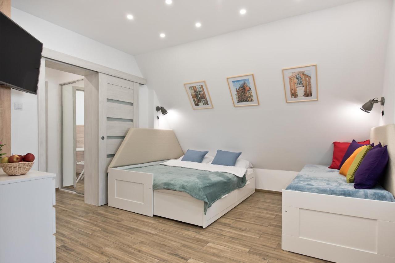 Apartament Centrum 3 Torun Bagian luar foto