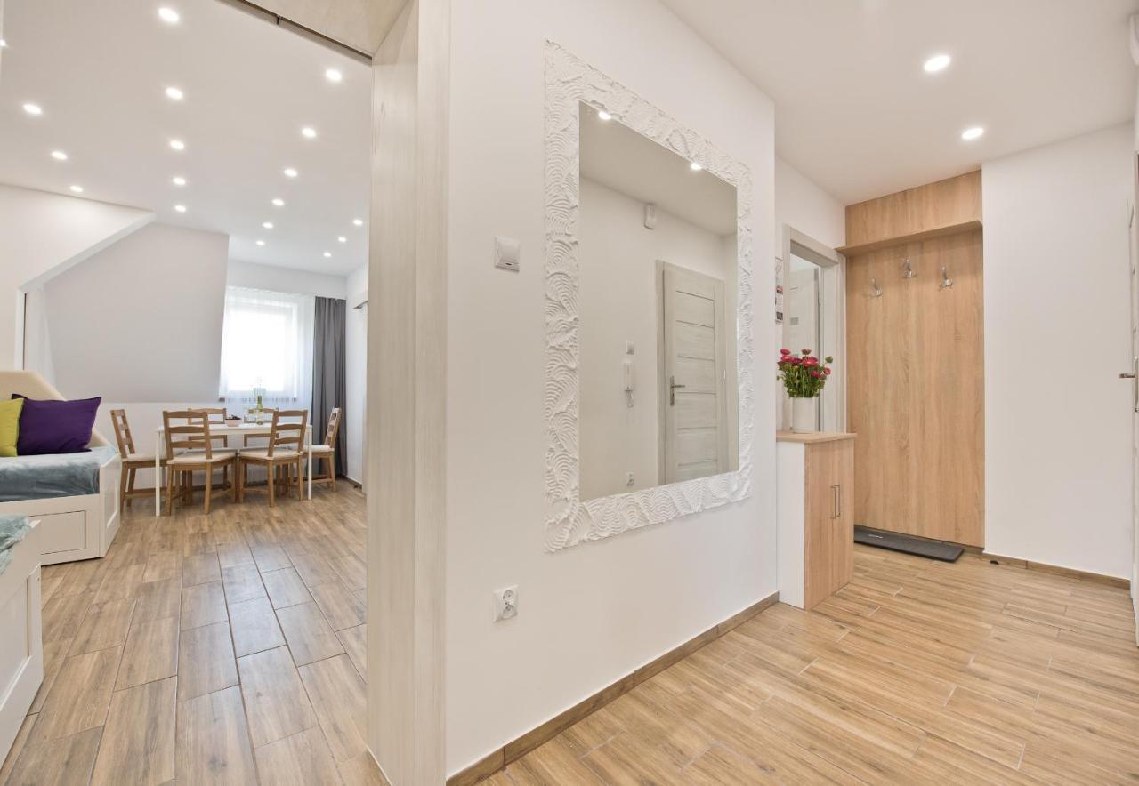 Apartament Centrum 3 Torun Bagian luar foto